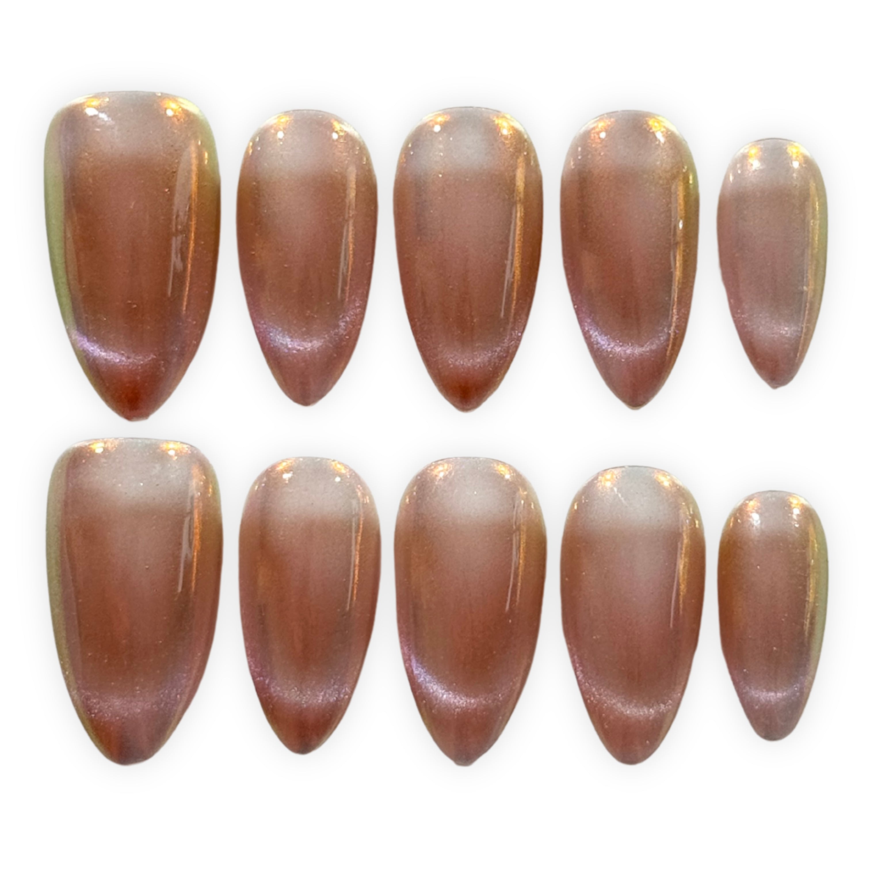 Nude French Tip Cat Eye