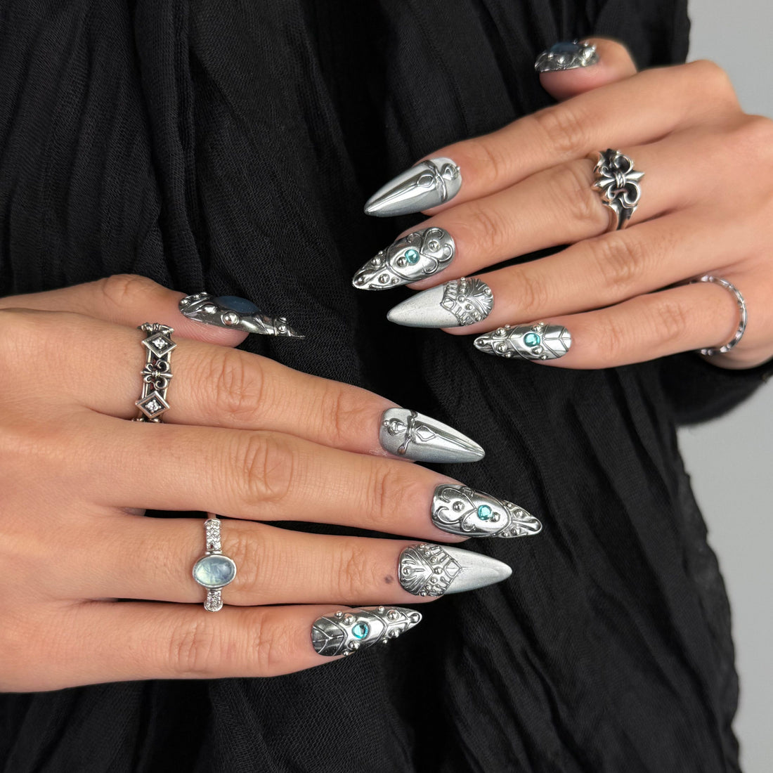 Silver Oracle
