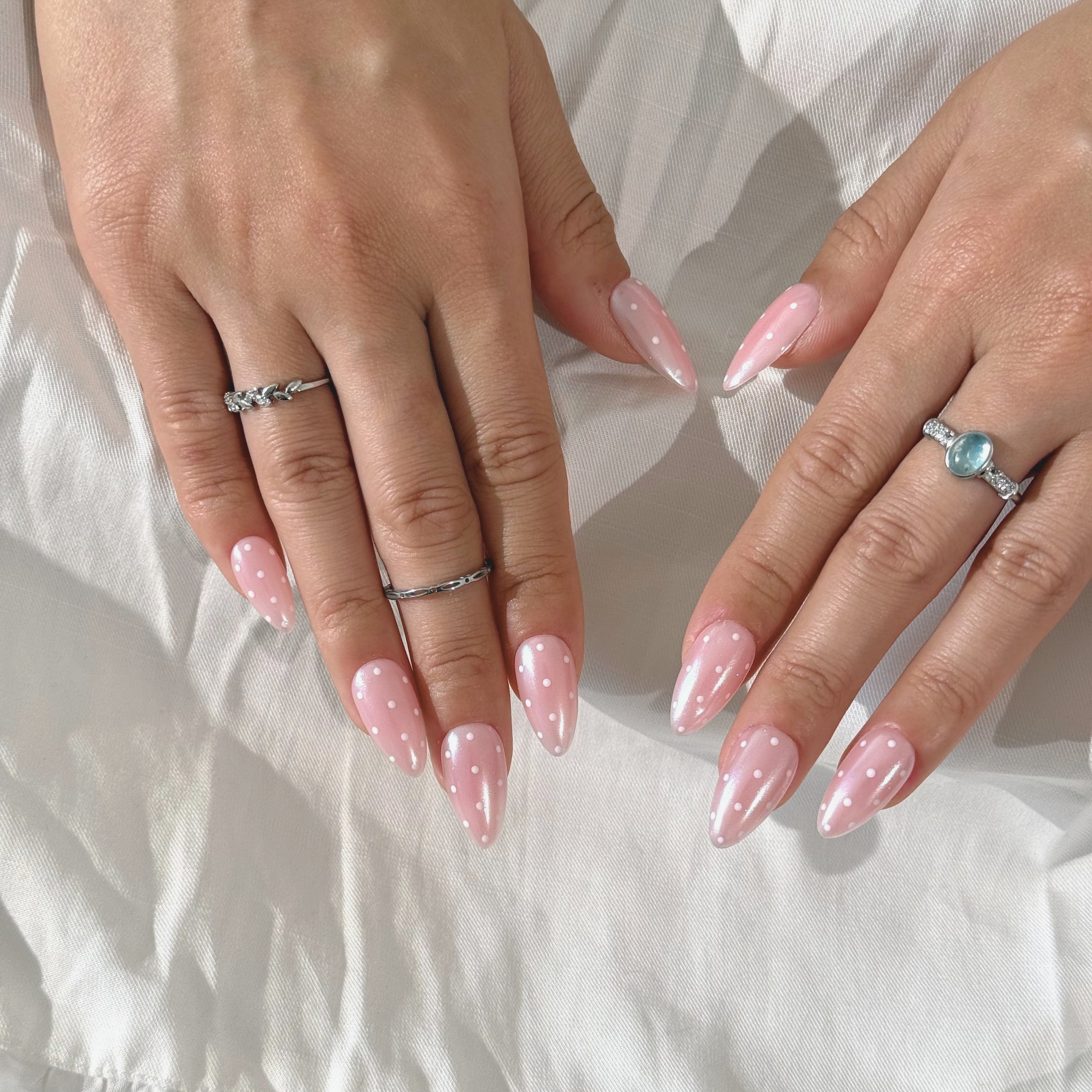 Peach Dot
