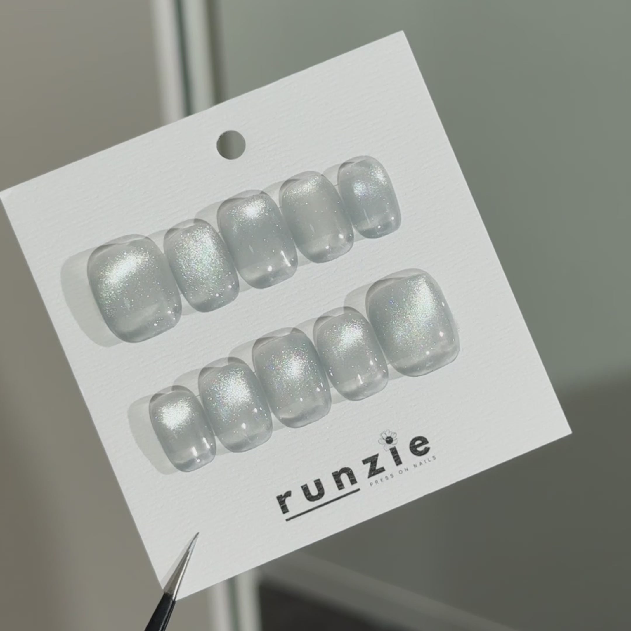 White/Silver Cat Eye Short Square