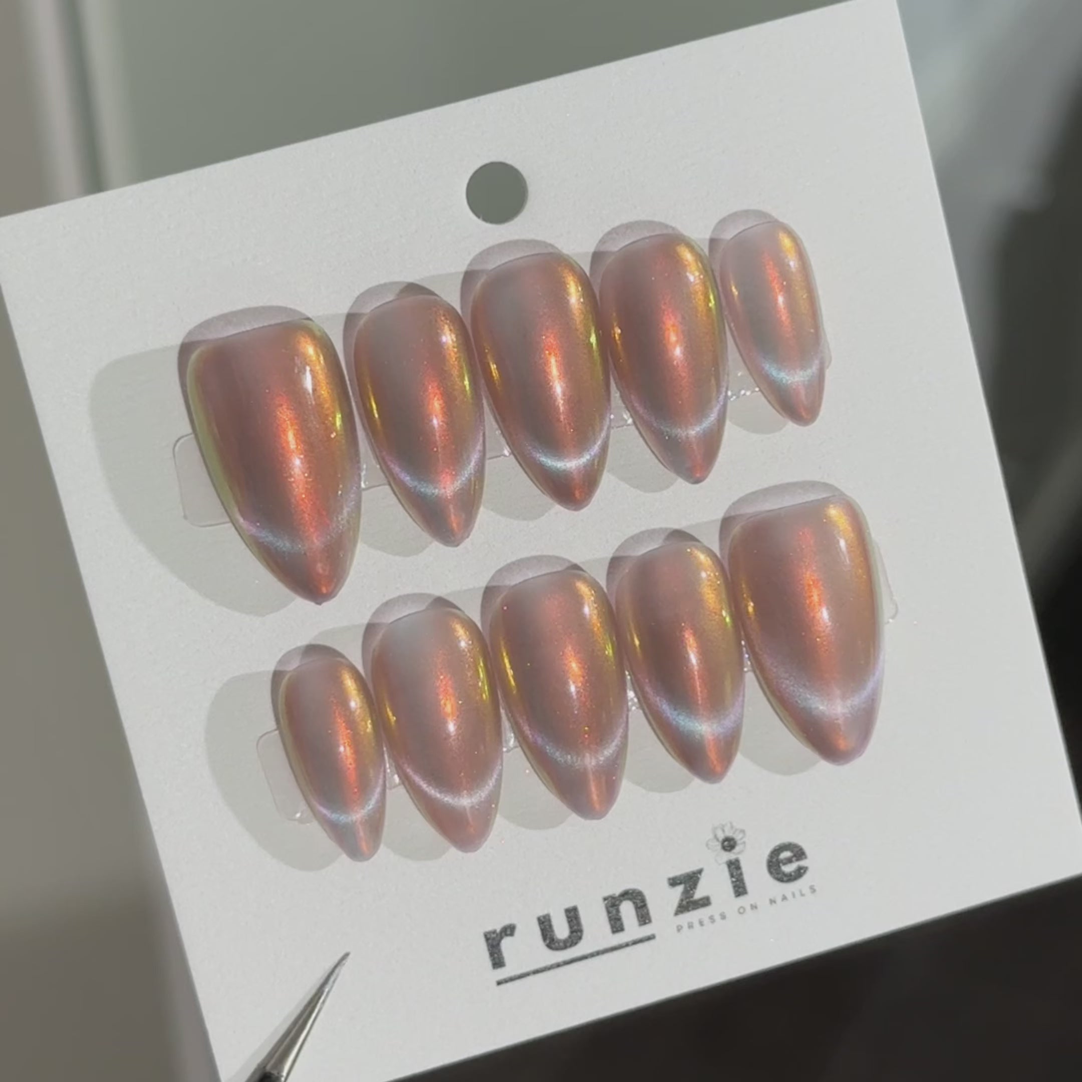 Nude French Tip Cat Eye