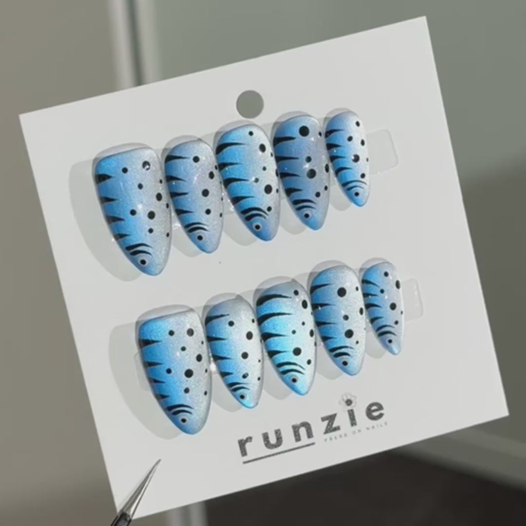 Blue Lure Strike